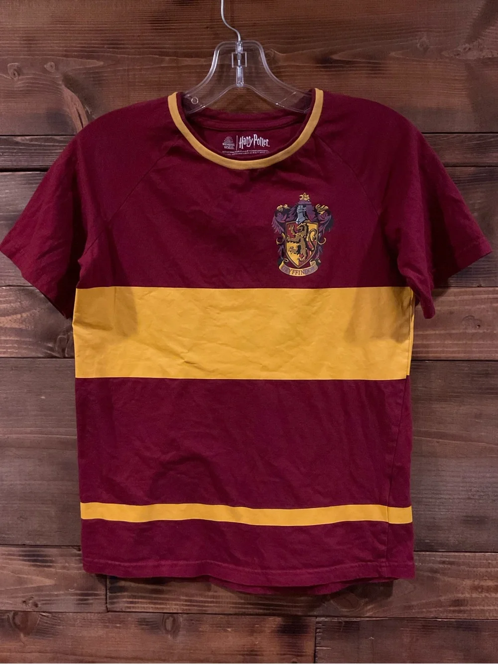 Wizarding World of Harry Potter Youth Boys Gryfindor Quidditch T-Shirt size 12
